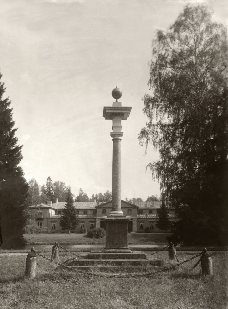 Колонна Ливен. 