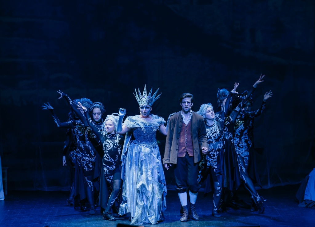 Правообладатель: пресс-служба музыкального театра им.Ф.И. Шаляпина.