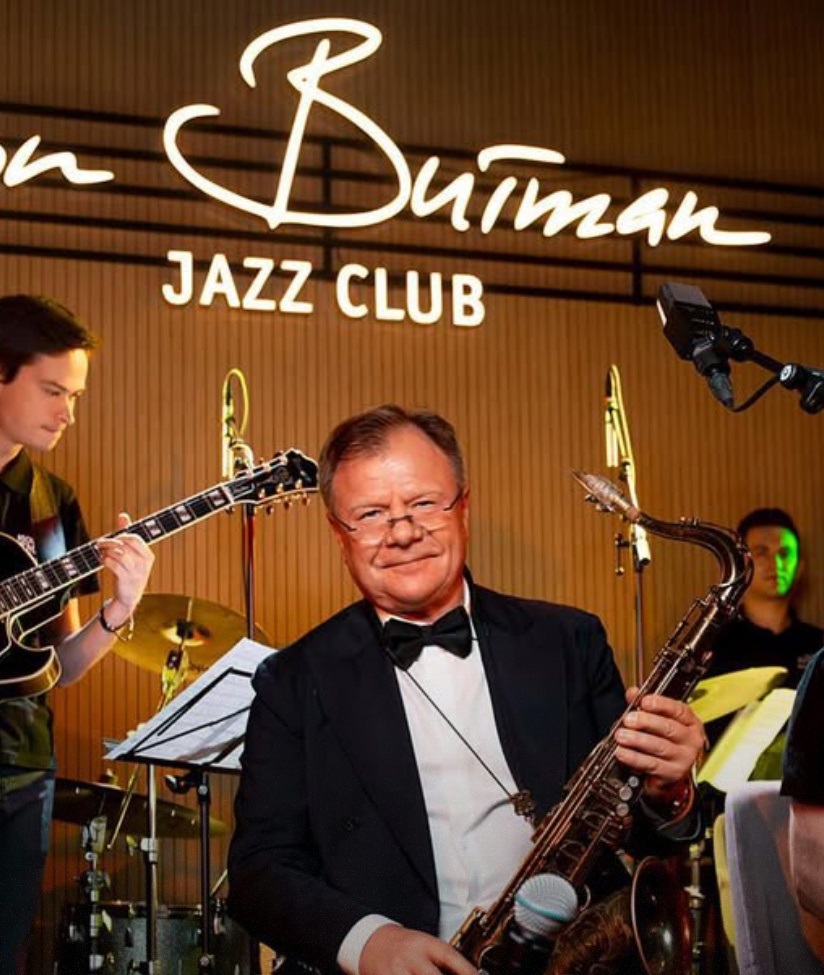 Игорь Бутман. Источник: vk.com/butmanclub_spb. Правообладатель: vk.com/butmanclub_spb. 