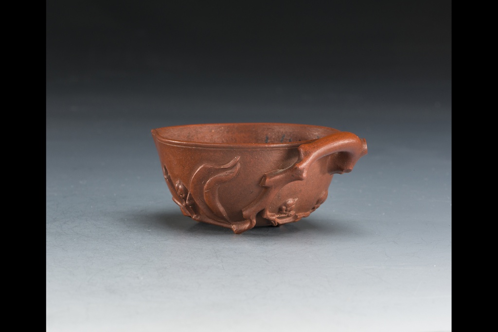 «Керамика Исина в собраниях Петербурга и Москвы. XVII – вторая половина XX века». «Керамика Исина в собраниях Петербурга и Москвы. XVII – вторая половина XX века».