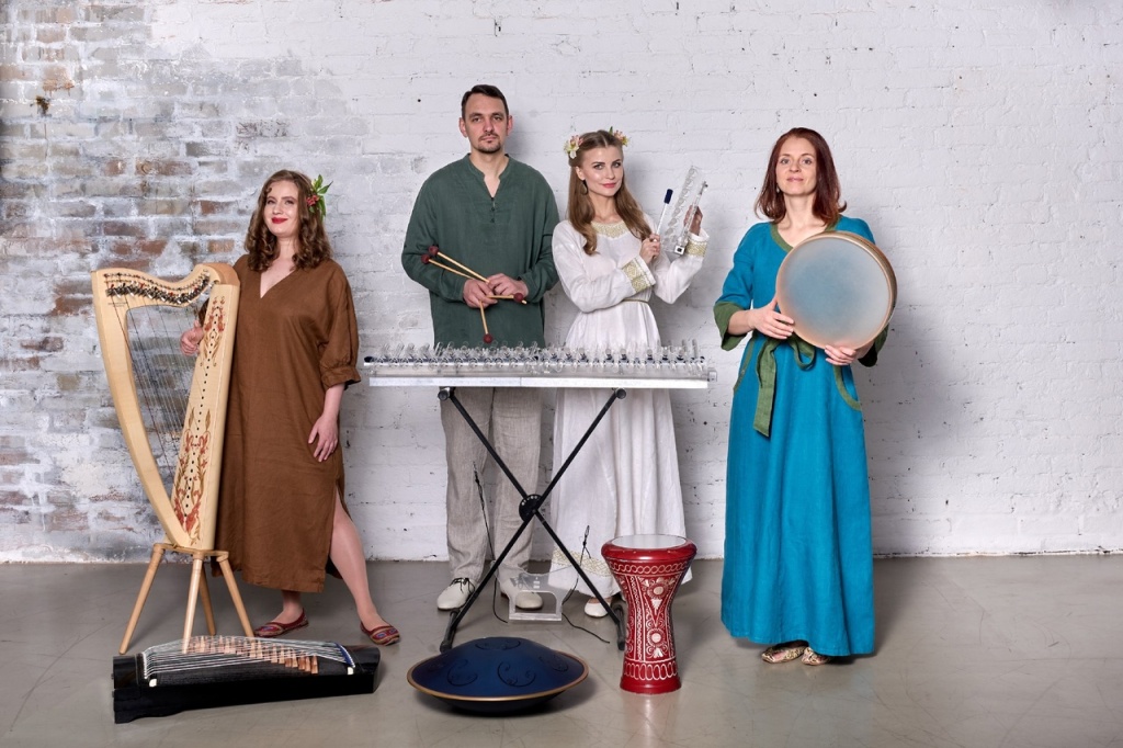 Правообладатель: оргкомитет фестиваля «Культурный мост. Россия – Китай». Правообладатель: оргкомитет фестиваля «Культурный мост. Россия – Китай».