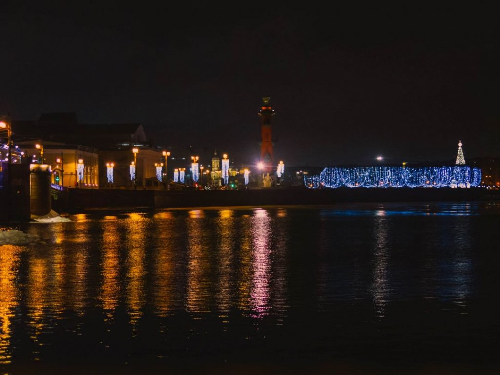 Стрелка Васильевского острова. Фото: Ирина Иванова