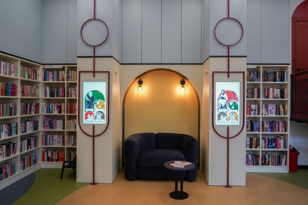 Правообладатель: Библиотека «Малоохтинская».