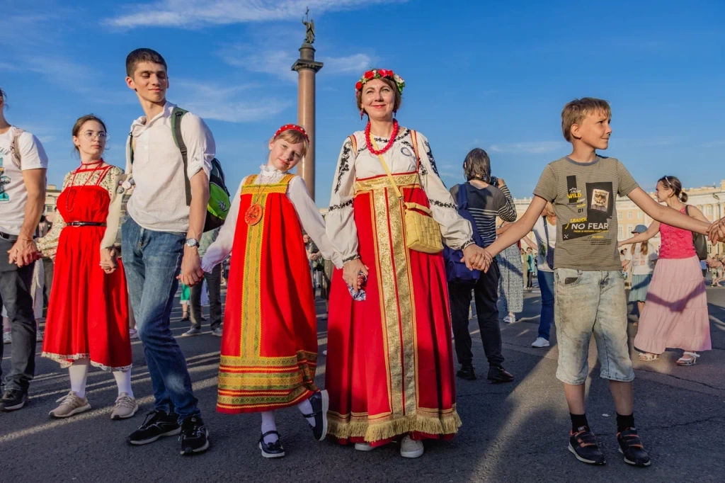 15 августа объявлено днем хороводов. Фото: Ирина Иванова. 