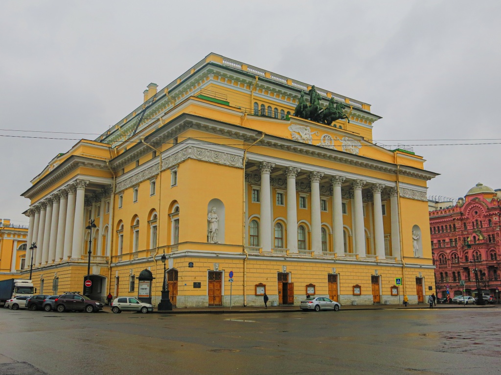 Александринский театр  готовится открыть 270-й сезон