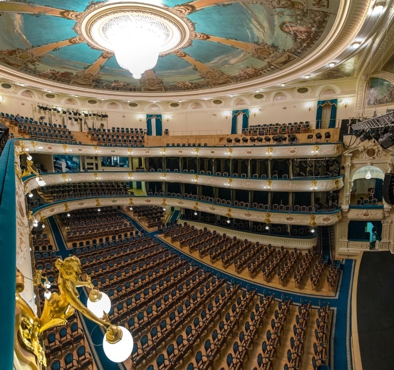 Зал БДТ им. Г.А. Товстоногова. Источник: vk.com/bdtspb. Правообладатель: vk.com/bdtspb. 