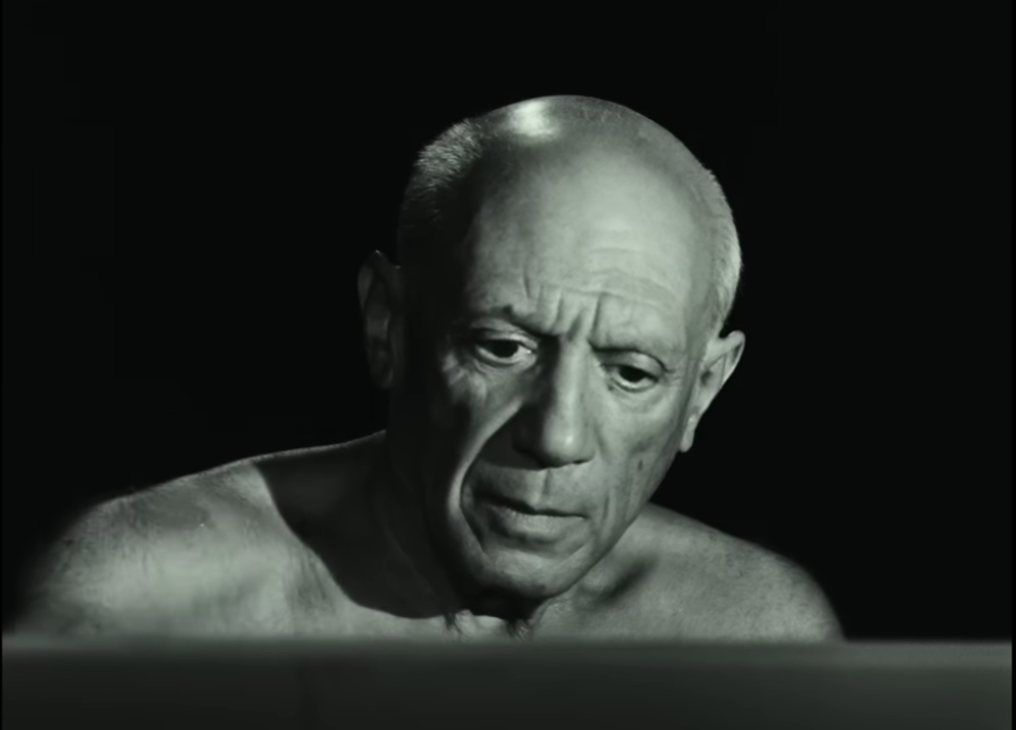 Пабло Пикассо за рисованием. Кадр из документального фильма «Таинство Пикассо» (1955). Пабло Пикассо за рисованием. Кадр из документального фильма «Таинство Пикассо» (1955).