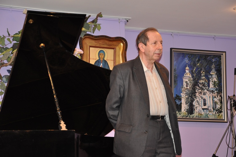 Композитор и пианист Сергей Слонимский. Фото предоставлено ДШИ им. С.М. Слонимского. Правообладатель: Оргкомитет конкурса «Играем Слонимского». 