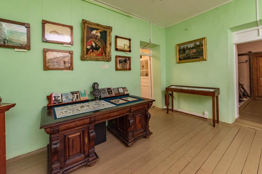 В 1999 году в честь 200-летия Пушкина в поместье открылся государственный музей.