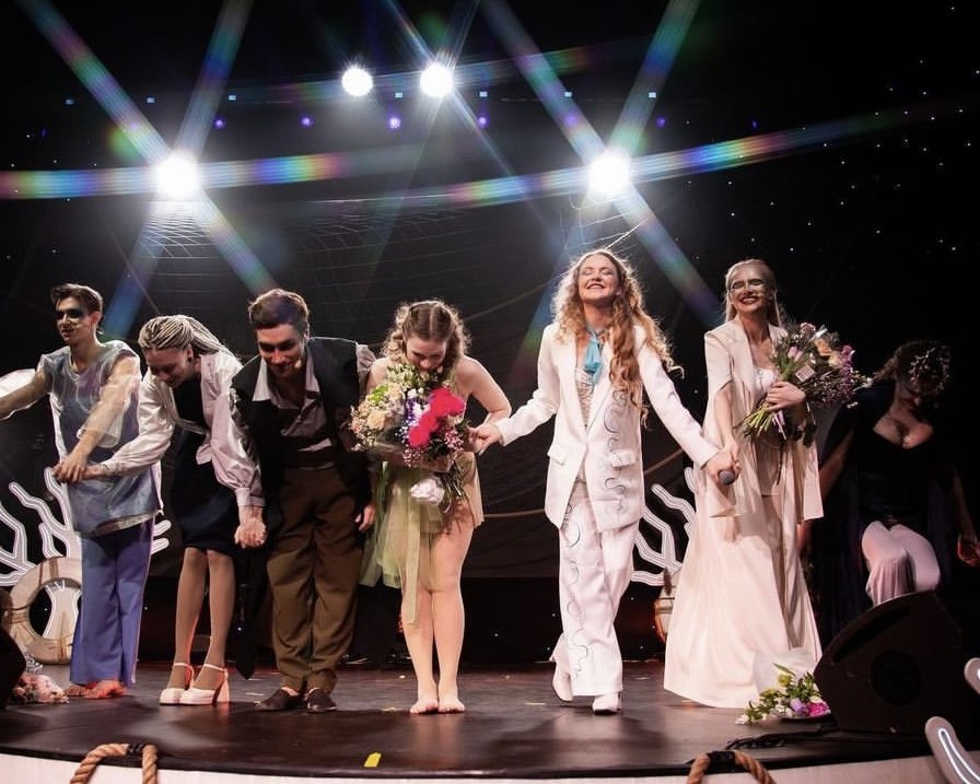 Сцена из мюзикла «Лорелея. Дева рейна»