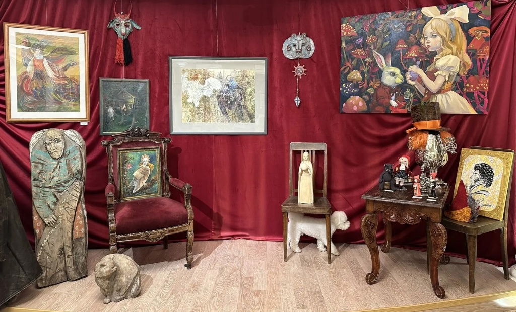 Правообладатель: «Дом Ангелов» на Петроградской стороне. Правообладатель: «Дом Ангелов» на Петроградской стороне.