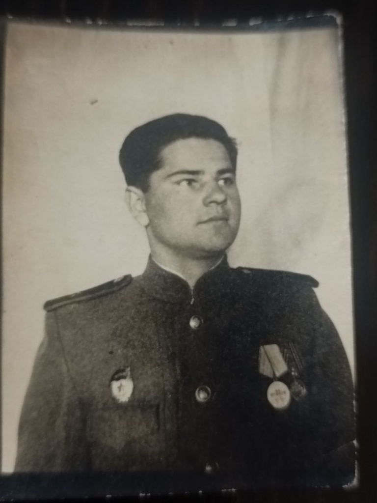 Владимир Истоминок. Из личного архива семьи. Владимир Истоминок. Из личного архива семьи.