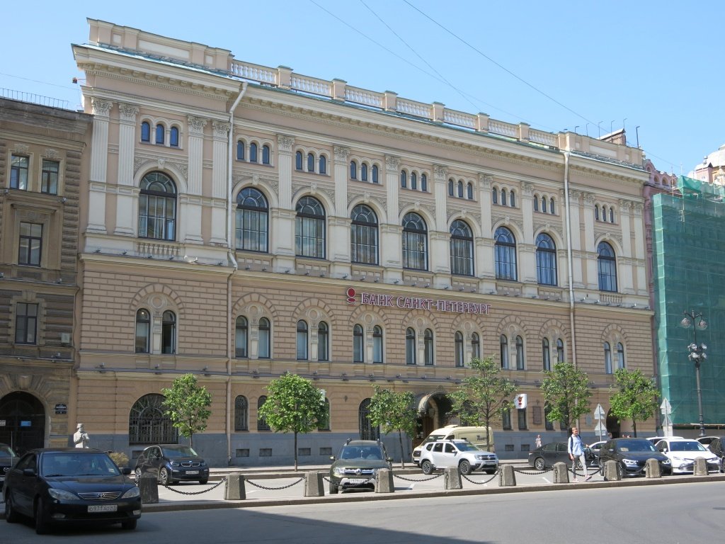 Площадь Островского,&nbsp;7. Фото: Ирина Иванова.