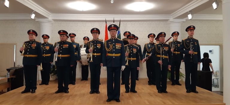 Оркестр Военно-медицинской академии имени С.М. Кирова. Источник: vk.com/vmedork. Правообладатель: Оркестр Военно-медицинской академии имени С.М. Кирова. Оркестр Военно-медицинской академии имени С.М. Кирова. Источник: vk.com/vmedork. Правообладатель: Оркестр Военно-медицинской академии имени С.М. Кирова.