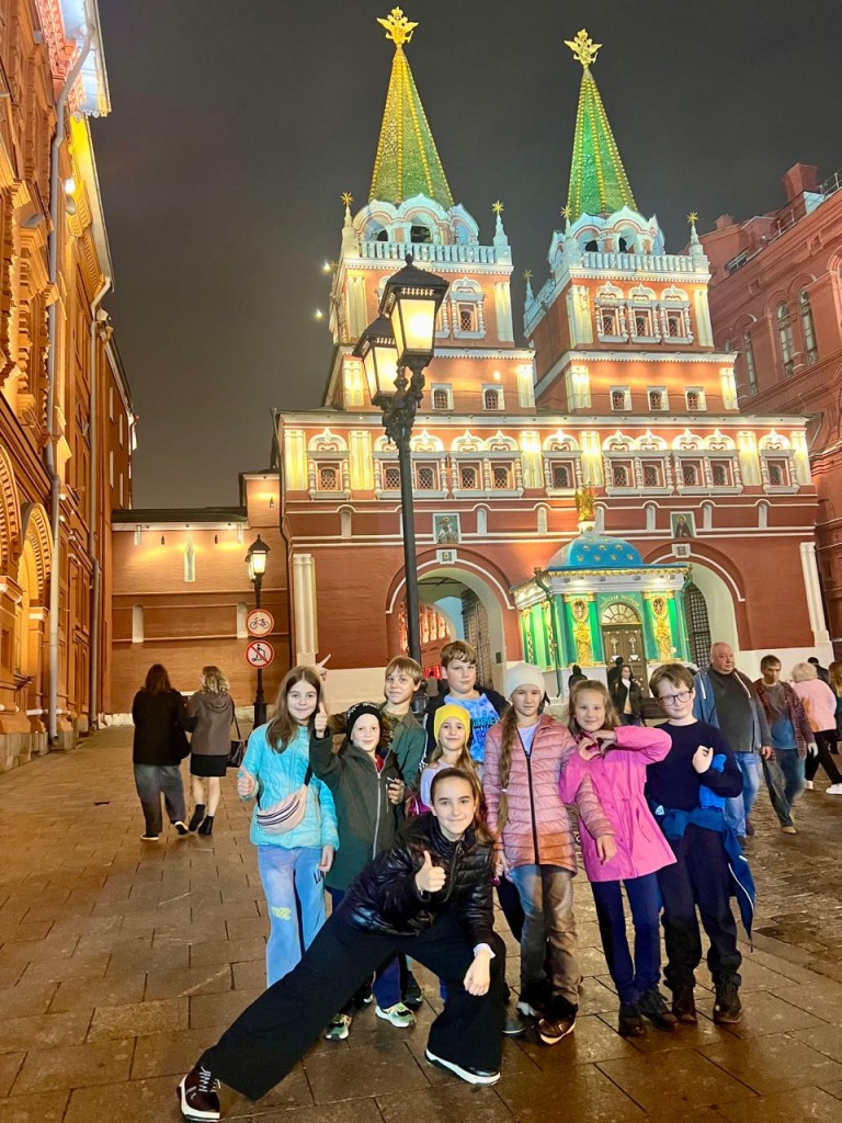 Детям очень нравится гастролировать. Правообладатель фото: Ансамбль юных скрипачей. 