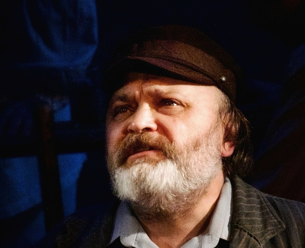 Иван Кожевников в роли Тевье в спектакле «Поминальной молитве». Правообладатель: Театр Дождей.