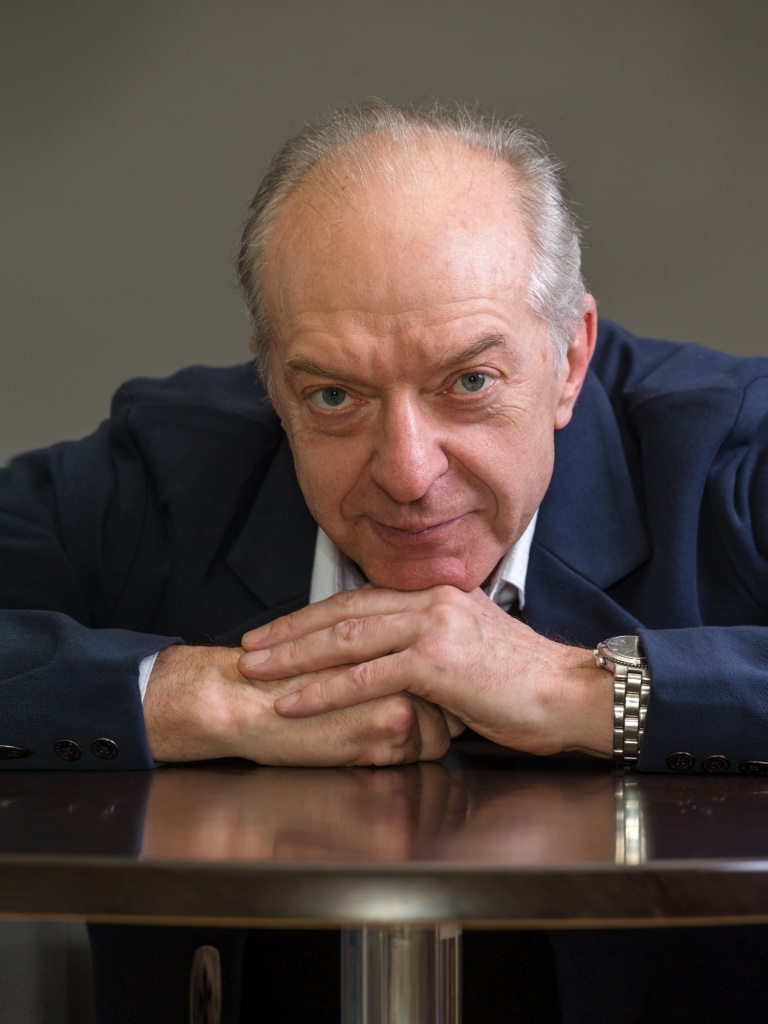 Валерий Кухарешин.jpg