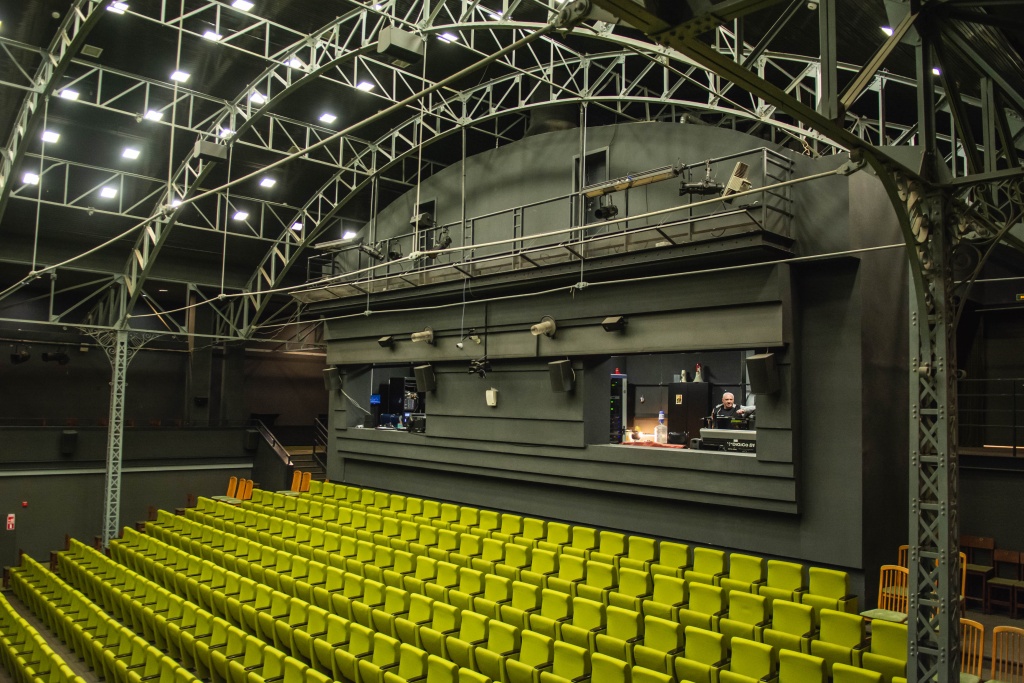 Молодежный театр на Фонтанке. Фото: Ирина Иванова.