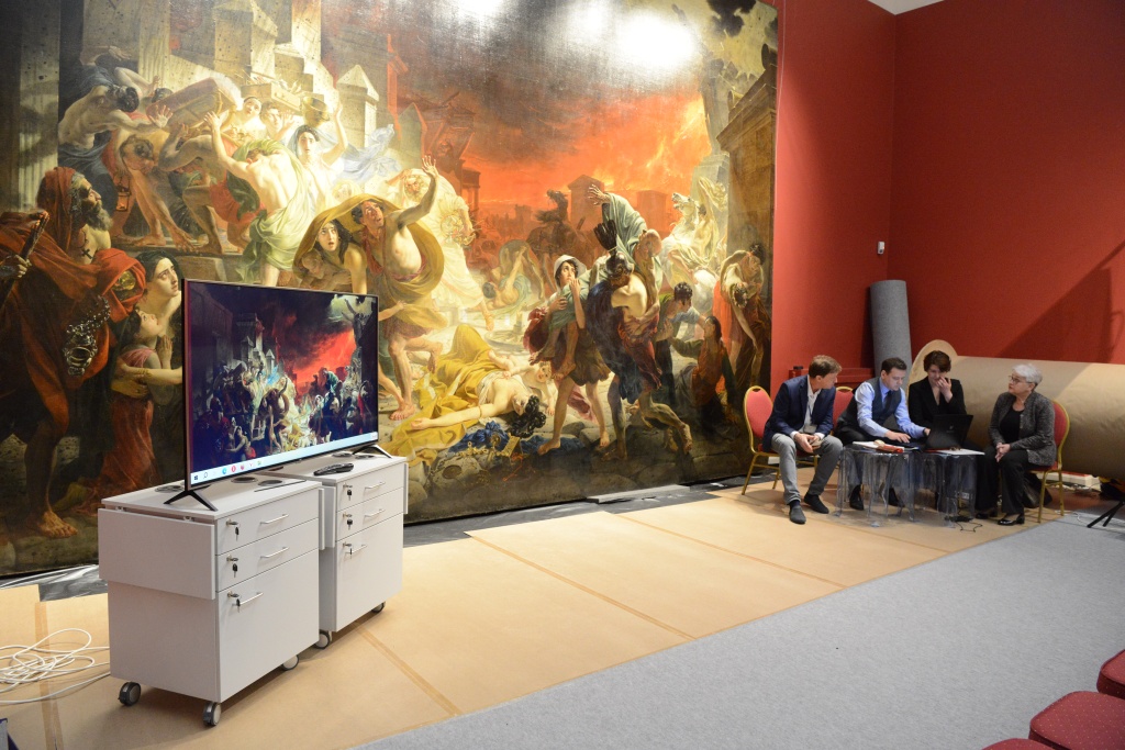 Экран позволит посетителям музея наблюдать за процессом реставрации.