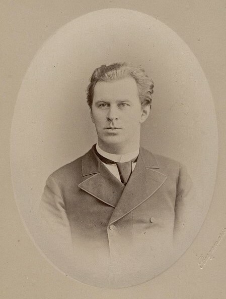 Николай Сазонов. Источник: театральная библиотека, sptl.spb.ru