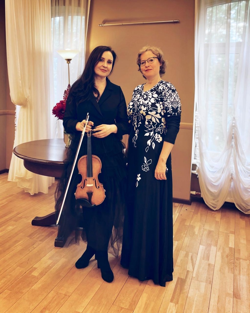 Наталия Синичкина и Алёна Чугунова.jpg