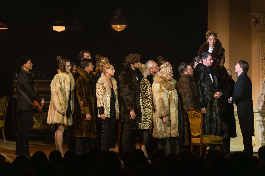 Заговоренный БДТ: в Петербурге прошли гастроли «Красного факела».