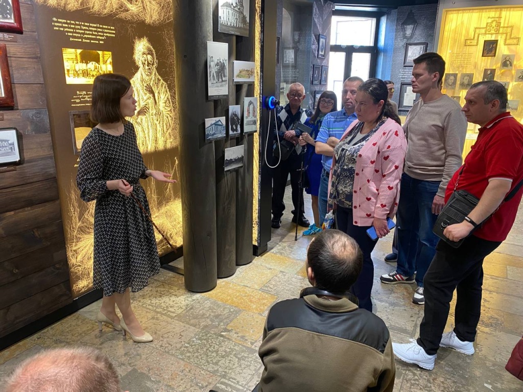 Экскурсия по Музею Достоевского. Фото предоставлено проектом «Многомерность культуры». Правообладатель: Институт культурных программ. Фото предоставлено проектом «Многомерность культуры». Правообладатель: Институт культурных программ.