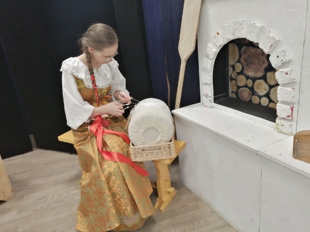 Среди людей, увлекающихся созданием кружева, есть и молодежь. Фото: vk.com/publicsvetelo4ka Среди людей, увлекающихся созданием кружева, есть и молодежь. Фото: vk.com/publicsvetelo4ka