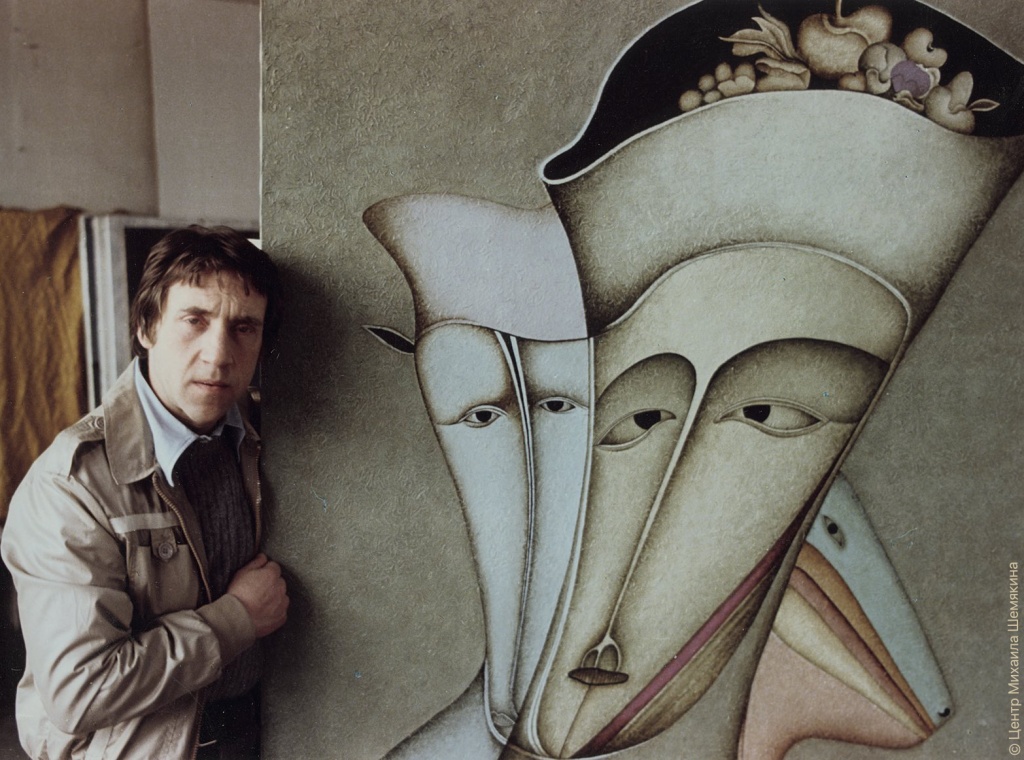 Владимир Высоцкий на фоне работы Михаила Шемякина. Париж, 1980-е.