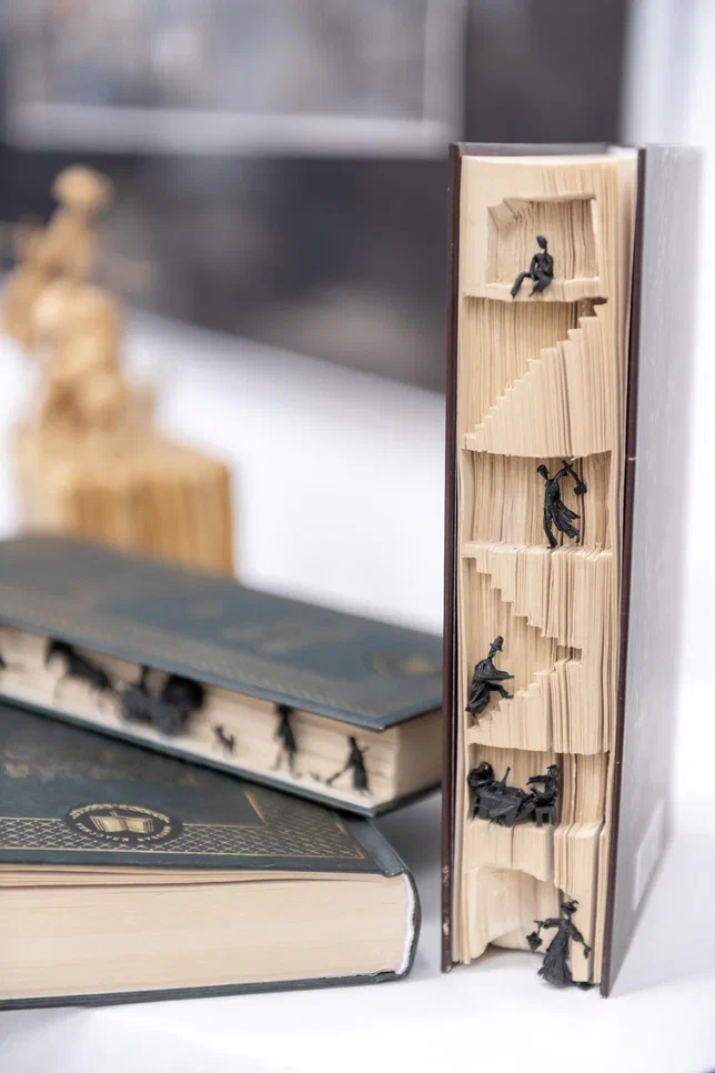 Елена Павлова такими видит героев произведений. Фото предоставлено организаторами мероприятия. Елена Павлова такими видит героев произведений. Фото предоставлено организаторами мероприятия.