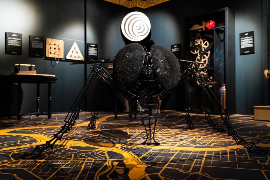 Интерактивная выставка для семейной аудитории «Дом занимательной науки».