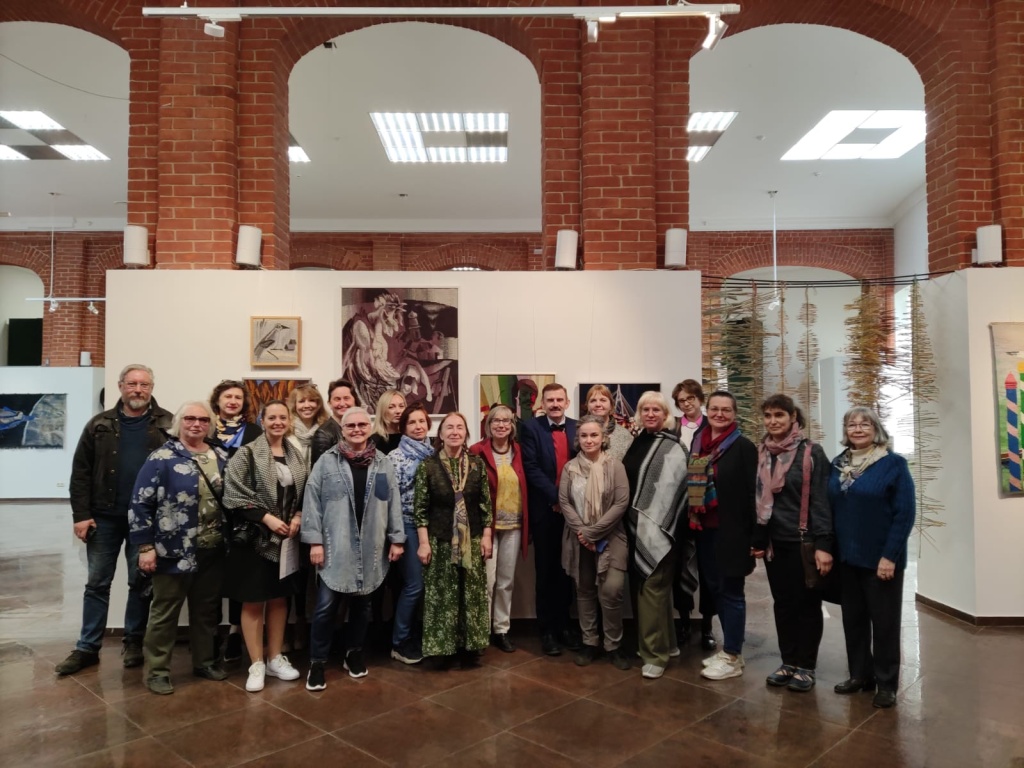 Члены Гильдии и гости фестиваля, Первый международный фестиваль художественного текстиля «Созвездие, Елагин остров